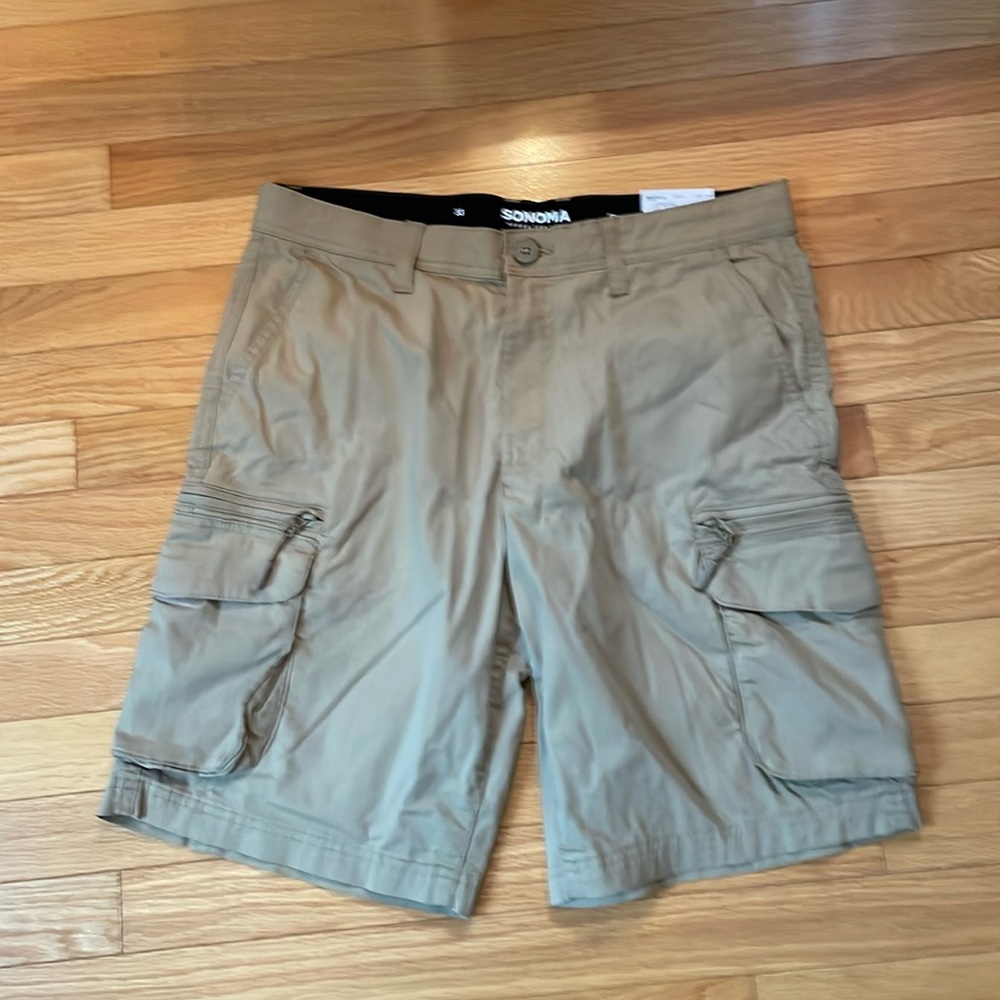 NWT Men’s Sonoma Cargo Short, size 33